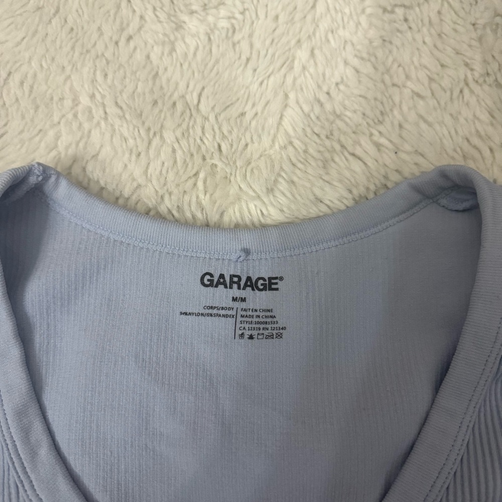 Garage Ribbed Cropped Tee - Picture 3 of 3